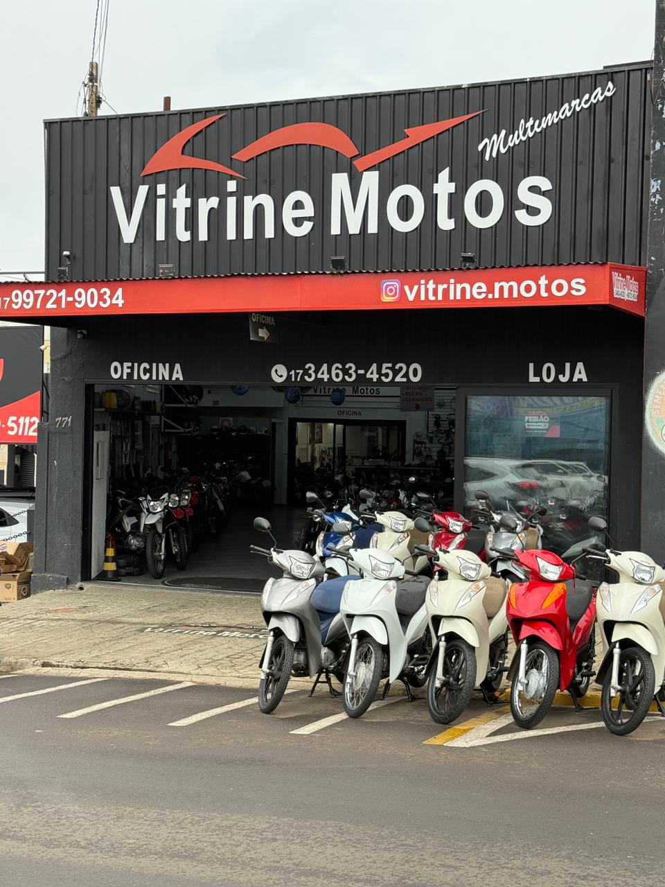 Fachada da loja Vitrine Motos Multimarcas em Fernandópolis